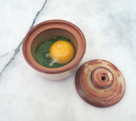 pottery microwave egg cooker